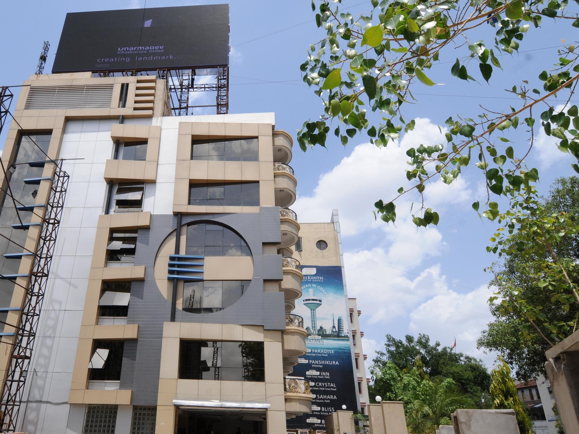 Neelkanth Paradise Ahmedabad Exterior foto